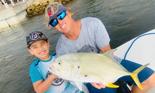 Inshore fishing with client in New Smyrna Beach